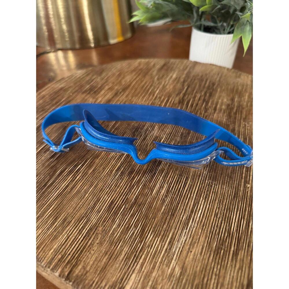 Speedo goggles - Picture 2 of 4